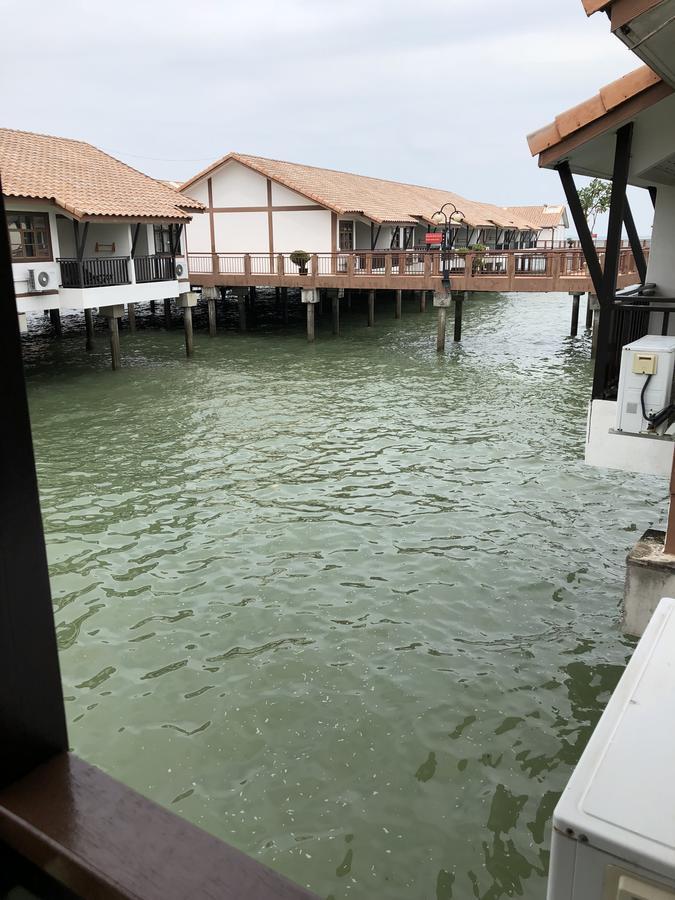 Private Water Chalet Port Dickson Kültér fotó