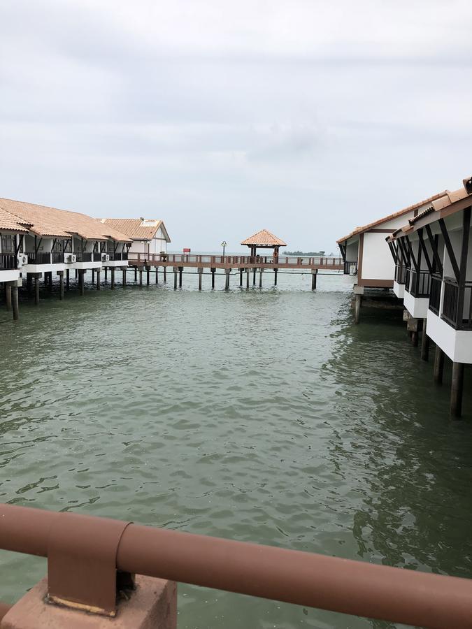 Private Water Chalet Port Dickson Kültér fotó