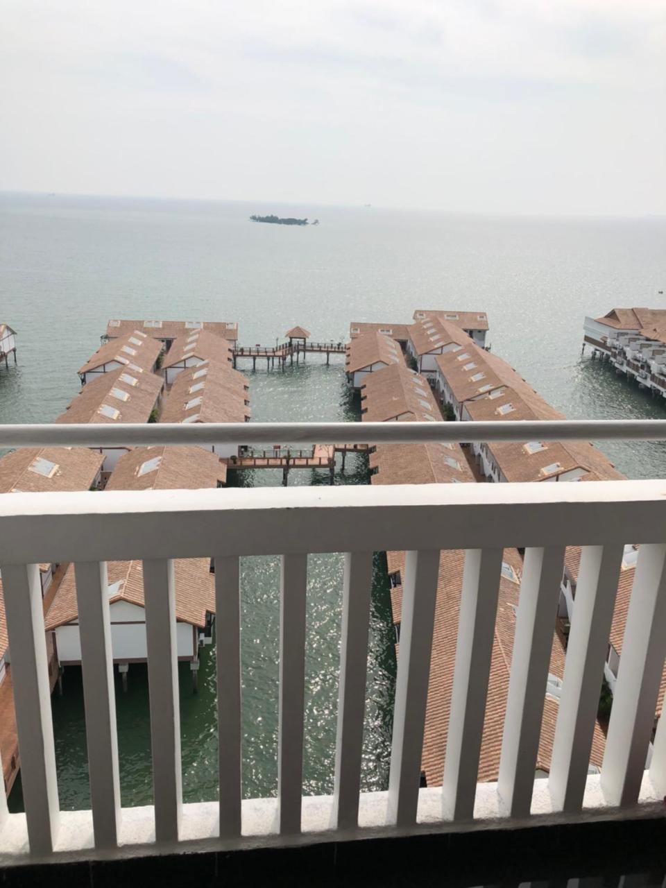 Private Water Chalet Port Dickson Kültér fotó